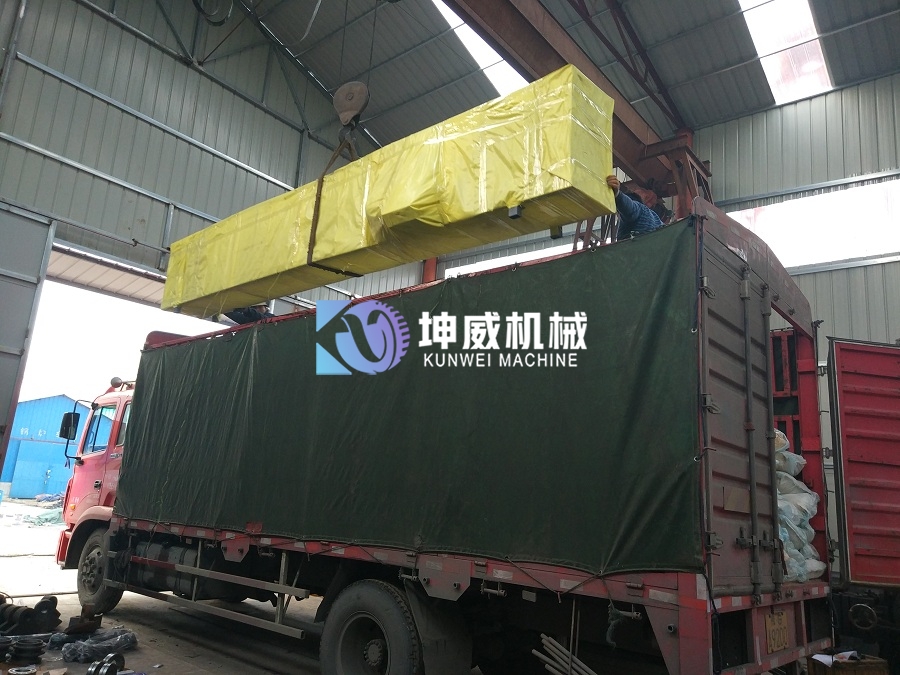 0U9251U5-4.jpg 0U9251U5-4.jpg